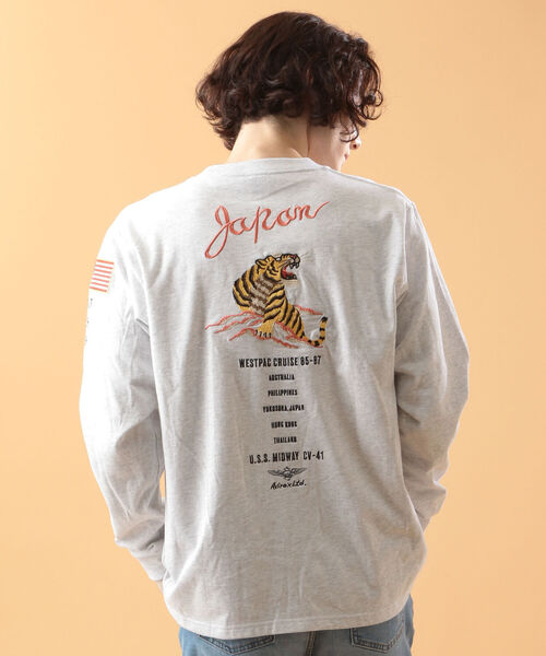 「AVIREX」 長袖Tシャツ MEDIUM カーキ メンズ