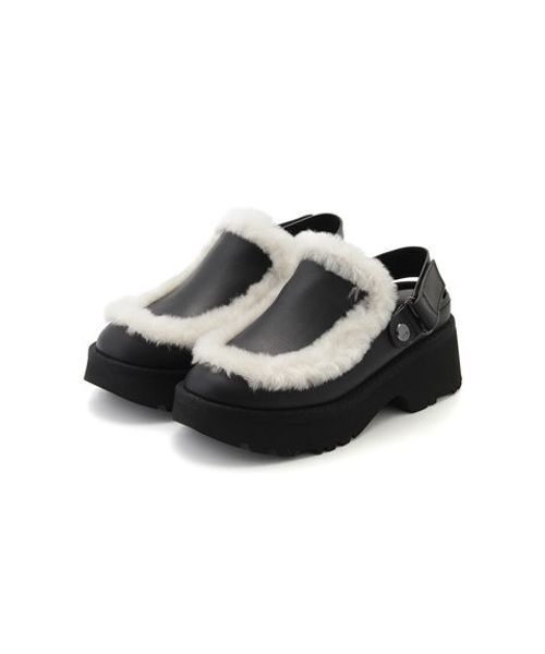 UGG Australia（アグオーストラリア） スリッポン 「UGG」ESMEE