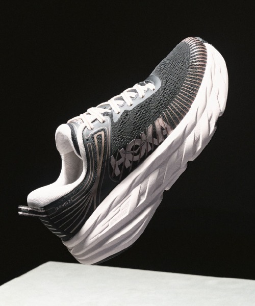 HOKA ONEONE（ホカ オネオネ） スニーカー W BONDI 7 1110519-BCKRS