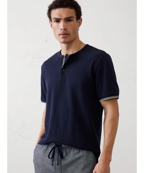BANANA REPUBLIC（バナナリパブリック） ヘンリーネック tシャツ
