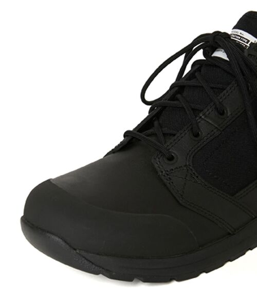 スニーカー TRAINING SHOES メンズの画像