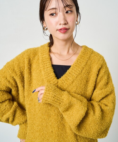 【美品】シップス ふわふわ フォックスVネックニットプルオーバー イエロー FREAK'S STORE ニット セーター 限定展開 ミニ ブークレ Vネック