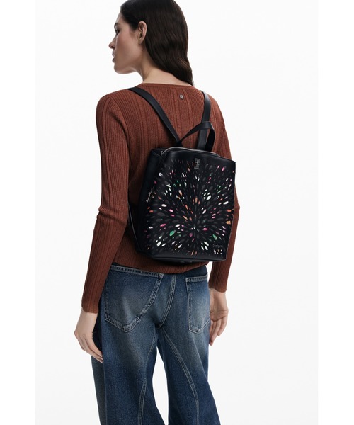 デシグアル　Desigual リュックサック　バックパック Amazon | [デシグアル] 花刺繍 ミニバックパック グレー