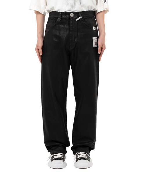 MAISON MIHARA YASUHIRO メゾン ミハラヤスヒロ 25AW Coated Wide Pants コーテッドワイドパンツ A15PT073 46 BLACK フェイクレザー イージー バイカー ボトムス【中古】【MAISON MIHARA YASUHIRO】 MAISON MIHARA YASUHIRO（メゾン ミハラヤスヒロ） ジーンズ Front