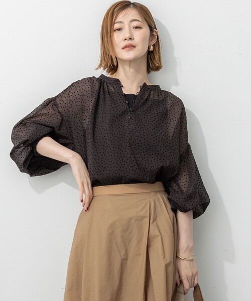 23区（ニジュウサンク） ブラウス シャツ 「洗える」ドットフロッキー