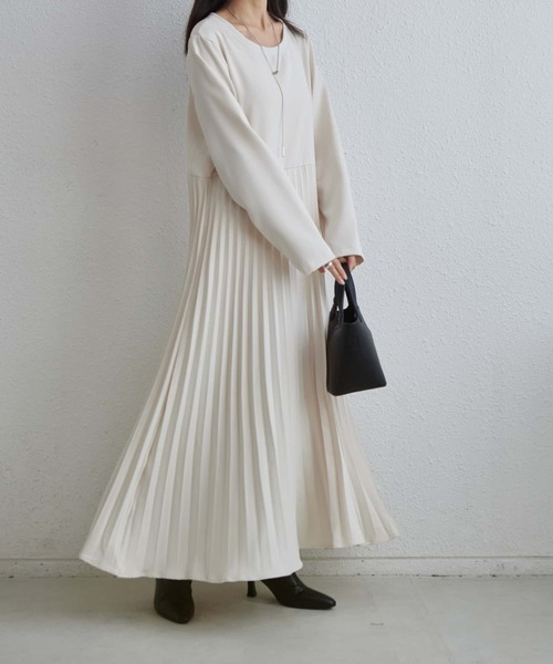 新品未使用Adolfo Dominguez プリーツロングワンピース MAISON DE THERESE（メゾン ド テレーズ） ワンピース プリーツ加工