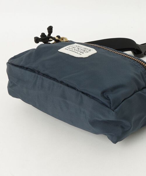 「FREDRIK PACKERS」 ワンポイントショルダーバッグ - ブルー メンズ_画像3