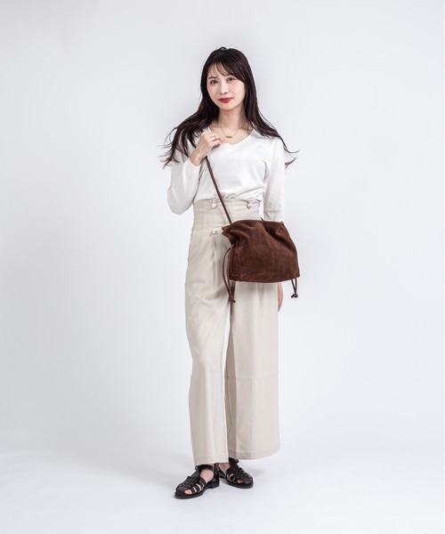 AULENTTI（オウレンティ） ショルダーバッグ バッグ 「AULENTTI