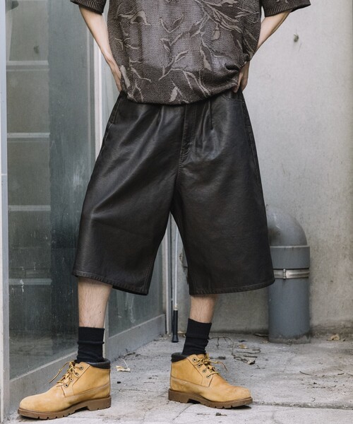 leather baggy shorts レザー　バギー　ショーツ　パンツ シュプリーム バギー レザーショートパンツ ブラック メンズ