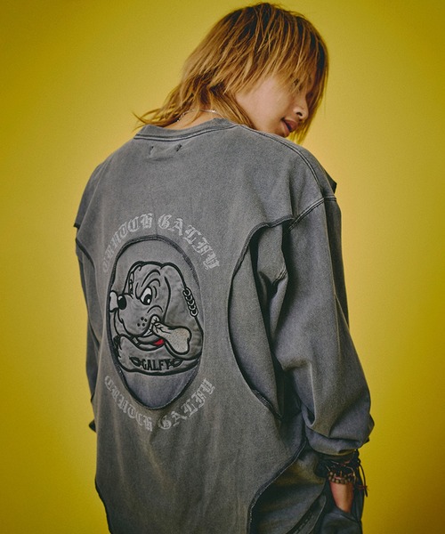 GALFY（ガルフィー） tシャツ 「GALFY/ガルフィー」穴の向こうにわん