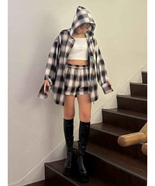 EVRIS チェック柄 セットアップ 美品 フードチェックオーバーサイズシャツ【セットアップ着用可能】[品番