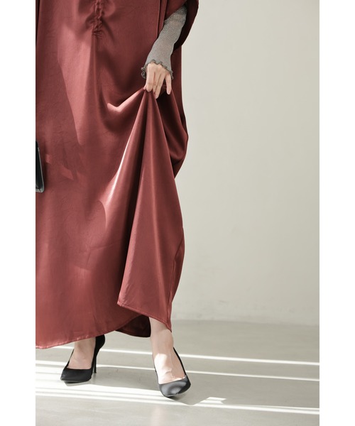 cawaii ワンピース 絞って雰囲気を変えられるフロントシャーリングの艶