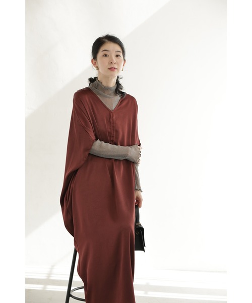 ワンピース kawaie cawaii ワンピース 絞って雰囲気を変えられるフロントシャーリングの艶