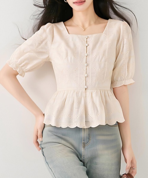 tシャツ 「大人可愛い」パフスリーブ デザイントップス / スカラップ裾 