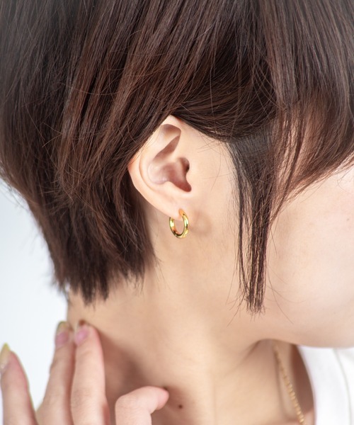 TOMWOOD クラッシックフープ スモールピアス TOM WOOD（トムウッド） ピアス 「TOMWOOD」Classic Hoop Small