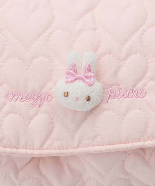 【即発送/新品】mezzo piano ウサギマスコット付きハートキルトリュック mezzo piano ベビー ウサギマスコット付 ハートキルトリュック