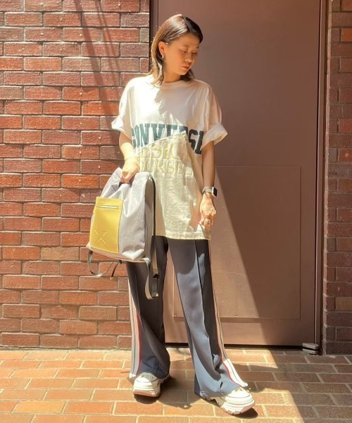 tシャツ 「CONVERSE TOKYO × kotohayokozawa」STARCUTTING PRINT TEE(UNISEX) レディース メ kotohayokozawa tシャツ 「CONVERSE TOKYO × kotohayokozawa