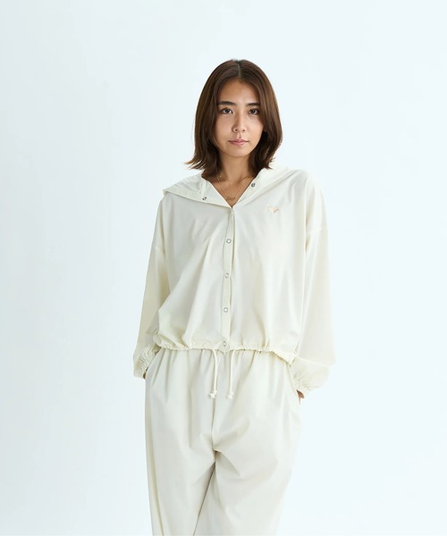 ロージーモンスター　水際　パーカー ROXY（ロキシー）の「AIROSAMENTE HOODIE R/ロキシージップアップ
