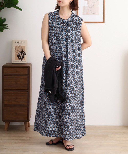 ワンピース A.N.L マルチカラー幾何柄プリントノースリーブロング