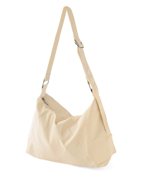 【美品】agnes b. ⭐️アニエスベー⭐️ショルダーバッグ⭐️斜め掛け⭐️ナイロン agnes b.（アニエスベー） バッグ ショルダーバッグ 新品ナイロン