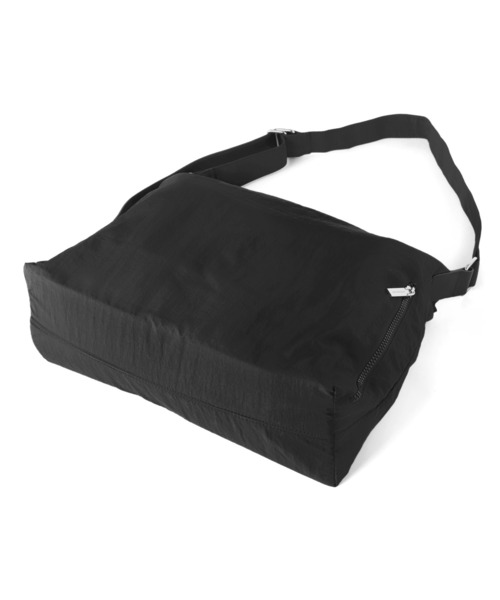 ANEMONE（アネモネ） ショルダーバッグ バッグ ナイロンスクエア