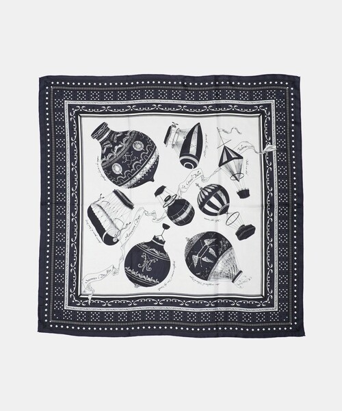 定価2万円！美品◎manipuri マニプリ　大判　シルクスカーフ　88センチ manipuri（マニプリ） scarf シルクスカーフ WINTER SWAN 88×88