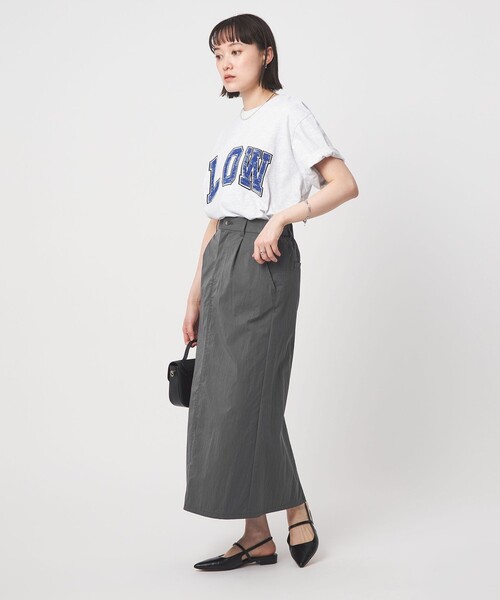 スカート グロッシー スカートの画像