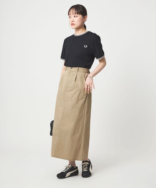 スカート グロッシー スカートの画像