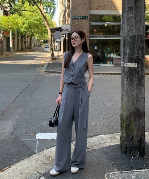 Aelina セットアップ ノースリーブベスト＆ハイウエストワイドパンツ