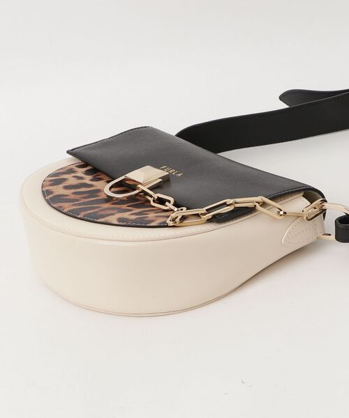 FURLA（フルラ） ショルダーバッグ ONE SIZE ベージュ レディース 