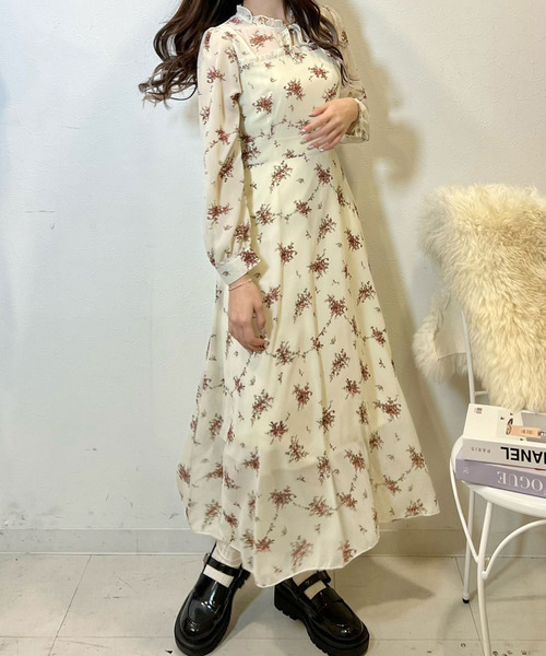 ワンピース Titty Co Petit By Poyo フラワーシフォンミディワンピース Zozotown Yahoo 店 通販 Yahoo ショッピング
