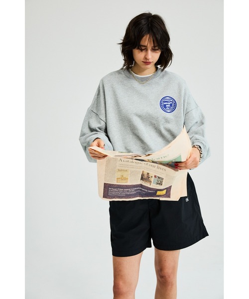トレーナー スウェット CROPPED WIDE SWEAT ”Wilmington Hotel レディース