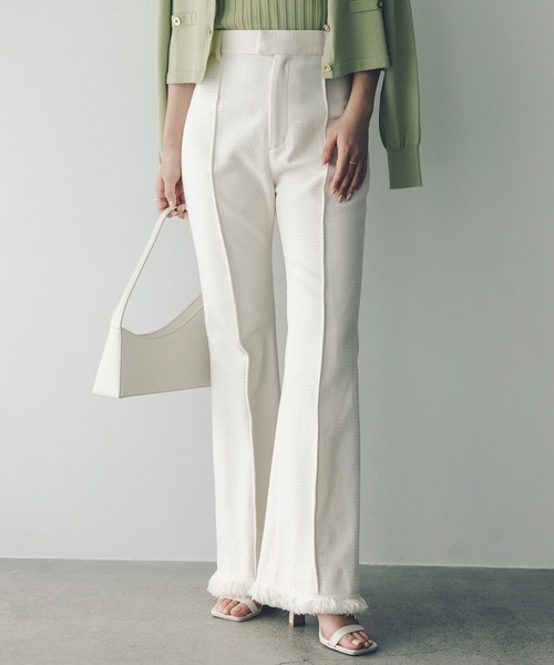 最終値下げ⋯❁　　ツイードフリンジフレアパンツ　白　新品未使用タグ付き anuans（アニュアンス） パンツ ツイードフリンジフレアパンツ