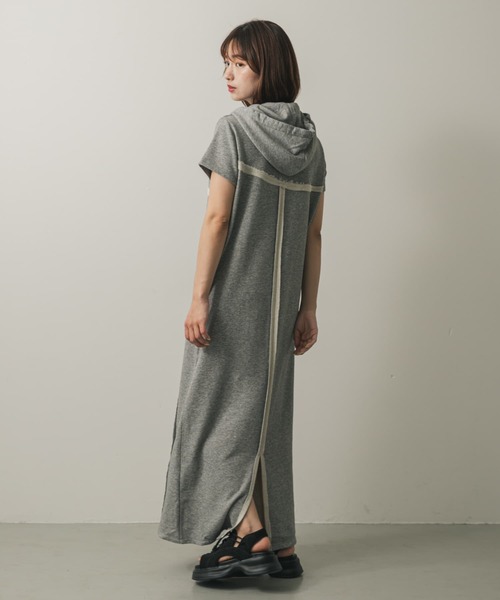 フォーマルにも　SENSE OF PLACE ワンピースドレス SENSE OF PLACE by URBAN RESEARCHのワンピースを使った人気