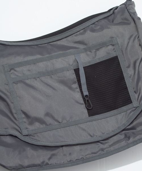F/CE. ショルダーバッグ TEXTURED TWILL 2 WAY SHOULDER TOTE