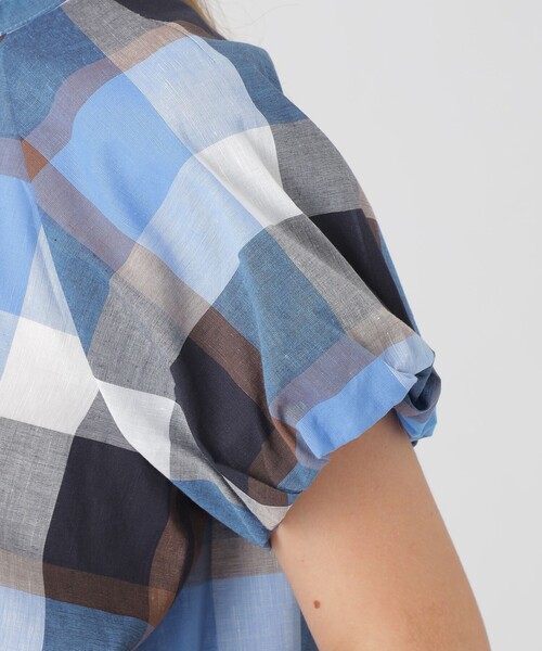 BLUE LABEL CRESTBRIDGE（ブルーレーベルクレストブリッジ） ブラウス