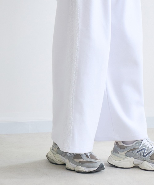 スウェットパンツ ジャージ TRANOI.レースラインワイドパンツ レディース_11