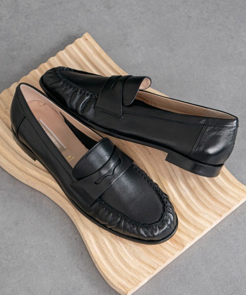 ローファー 「INTER-CHAUSSURES」ラウンドトウフラットローファー(I61610) レディース