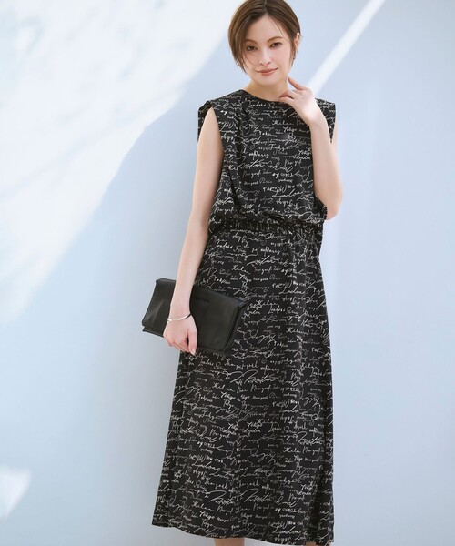 ワンピース 「30th ANNIVERSARY」5cityプリント ノースリーブワンピース