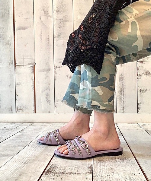 Jeffrey Campbell サンダル スタッズフラットサンダル