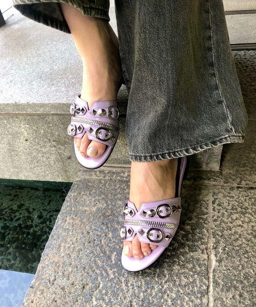 Jeffrey Campbell サンダル スタッズフラットサンダル