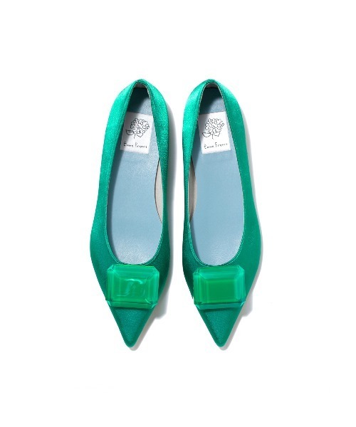 パンプス ポインテッドトゥ ビッグビジュー フラットパンプス