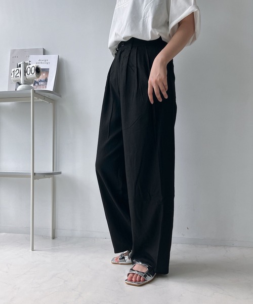 AS KNOW AS（アズノゥアズ） パンツ リネン混 タックテーパードロング