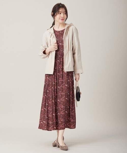 【新品　未使用】 any sis　ペイントタッチフラワー ワンピース any SiS ワンピース 「BAILA12月号掲載・貴島明日香さんコラボ