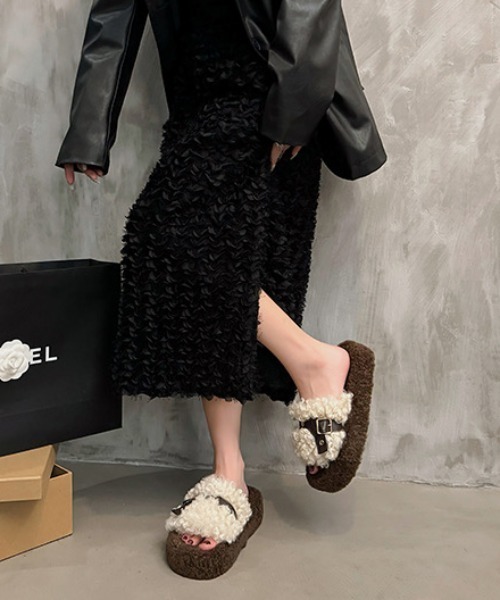 Sibra（シブラ） サンダル ふわふわファーサンダル厚底 レディース