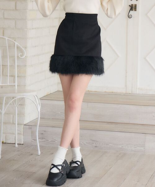 【AREA】装飾されたファープリントのミニスカート Emsexcite スカート 裾Fファー付ミニSK : ZOZOTOWN Yahoo!店