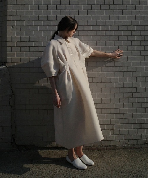 CLANE（クラネ） パンプス SIDE CUT STACKED HEEL FLAT SHOES