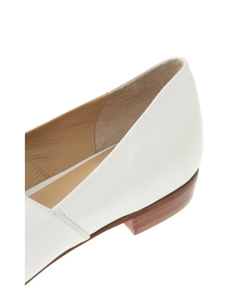 CLANE（クラネ） パンプス SIDE CUT STACKED HEEL FLAT SHOES