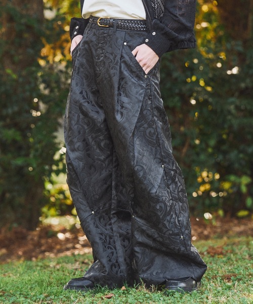 Casper John（キャスパージョン） パンツ Paisley tuck pants