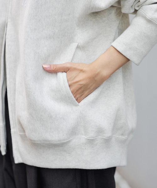 FRAMeWORK（フレームワーク） パーカー Champion 別注リバースウィーブ